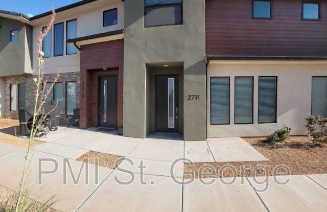 2711 E Gray Birch Dr Gallery 1