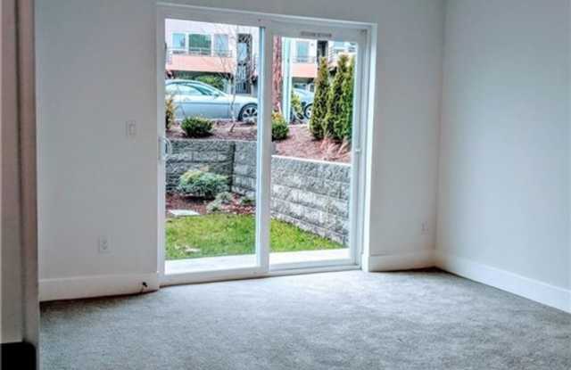 10123 NE 63rd St. Unit  Unit A Gallery 3