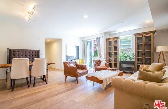 436 S Virgil Ave unit: 206 photos photos