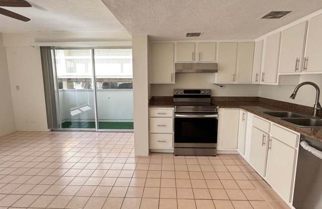 PET FRIENDLY 3 Bed, 1 Bath, 1 parking ELECTRIC INCLUDED photos photos