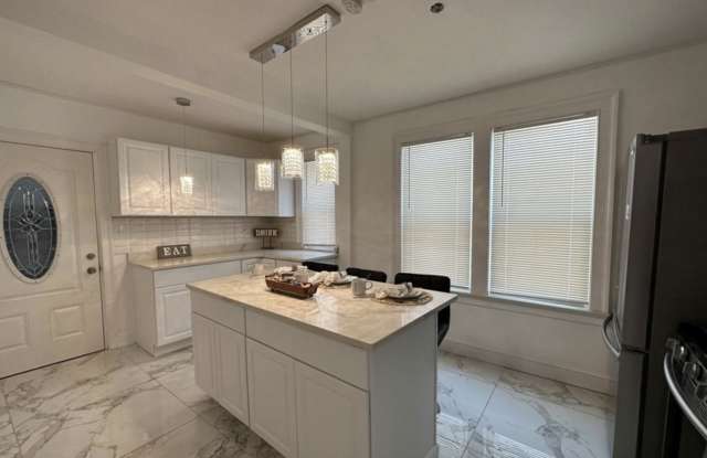 54 Ward Place - FL 1 - 54 Ward Place, Hartford, CT 06106