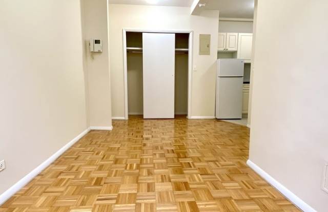 417 E 9th St - 417 East 9th Street, New York City, NY 10009
