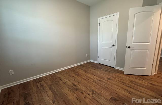 201 Old Harbor Drive Gallery 4