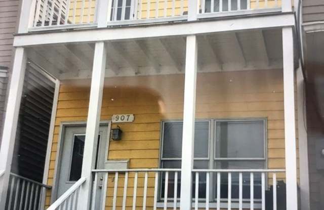 907 Kinney St - 907 Kinney Street, Richmond, VA 23220