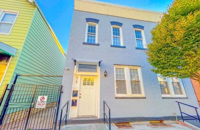 424 Walnut St photos photos