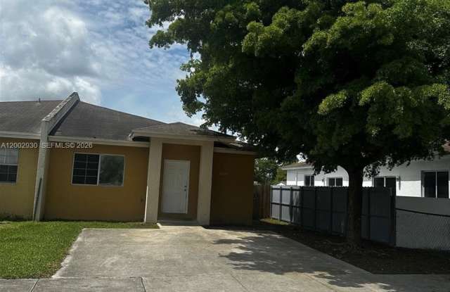 26524 SW 138th Ave photos photos