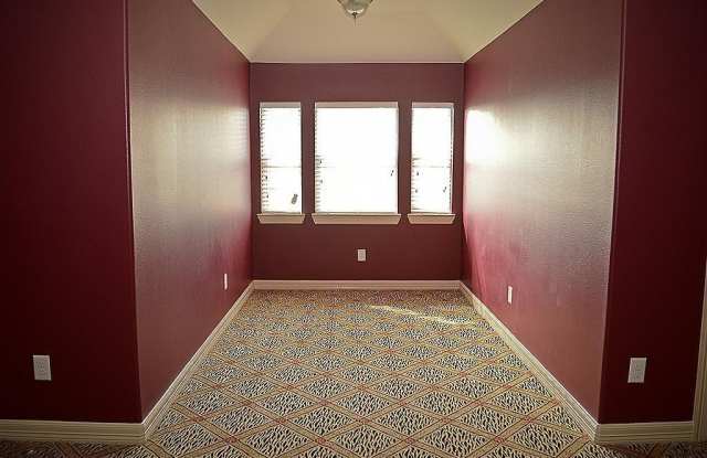 8403 Oak Villa Court Gallery 4