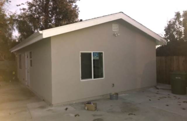 13036 Kelowna St - 13036 Kelowna Street, Los Angeles, CA 91331