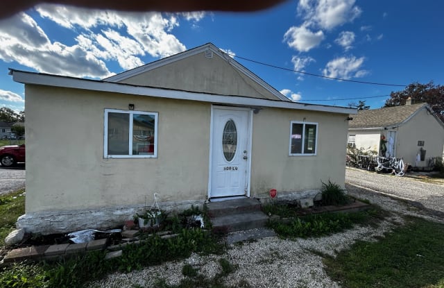509 N Wildwood Blvd., - 509 North Wildwood Boulevard, Burleigh, NJ 08210