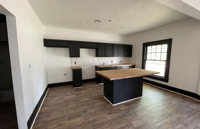 3 Bedroom Home with office for rent! photos photos