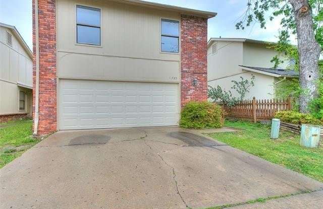 12923 E 28th Place photos photos