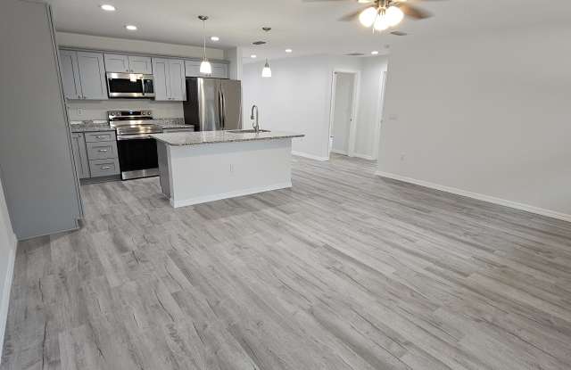 13777 Southwest 61st Circle - 13777 Southwest 61st Circle, Marion County, FL 34476 13777 Southwest 61st Circle - 13777 Southwest 61st Circle, Marion County, FL 34476