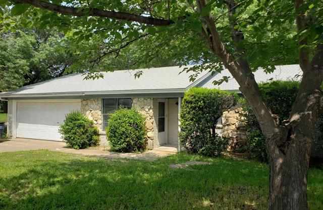 4601 Fair Park Boulevard - 4601 Fair Park Boulevard, Fort Worth, TX 76115