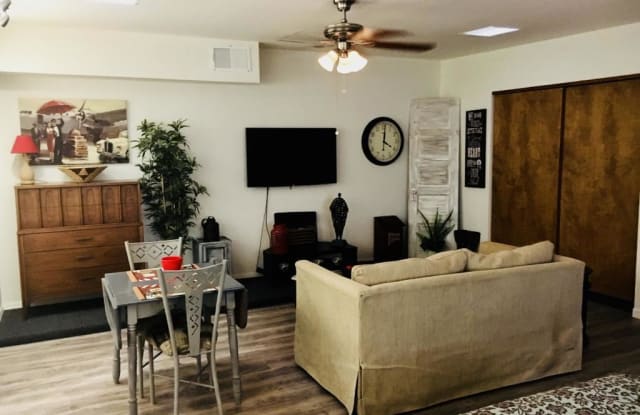 6146 E VIA ESTRELLA Avenue - 6146 E via Estrella, Phoenix, AZ 85253