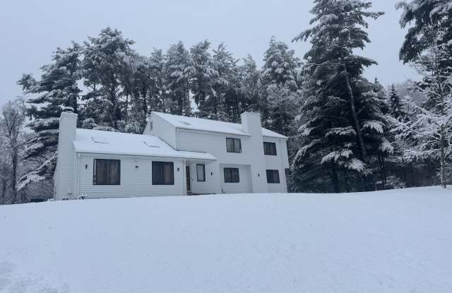 12 Echo Lane photos photos