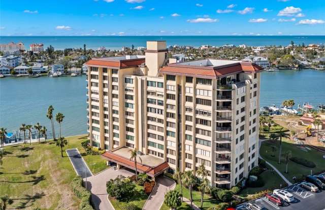 700 ISLAND WAY photos photos