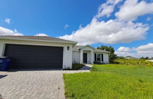 Beautiful New 3/2 in Lehigh!!!! photos photos