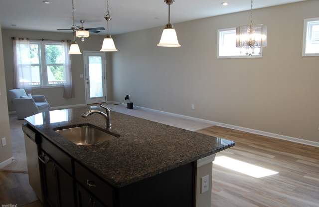 1712 Braeburn Court Gallery 3