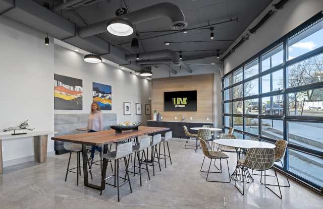 525 Linc Gallery 4