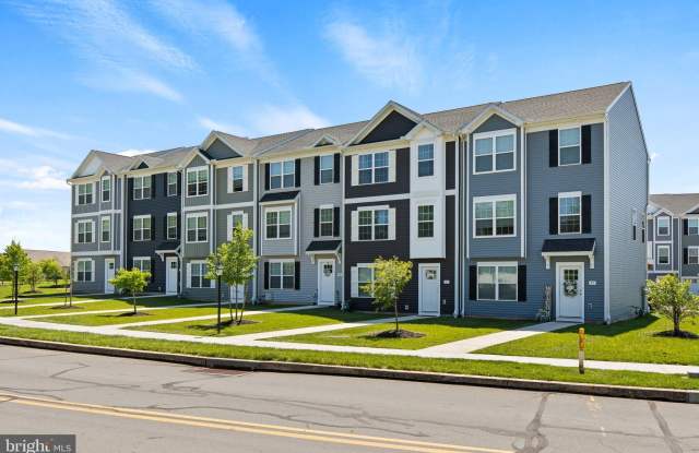 92 PENSTOCK LANE photos photos