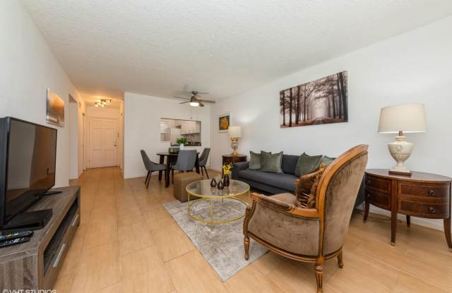 2581 N Garden Drive photos photos