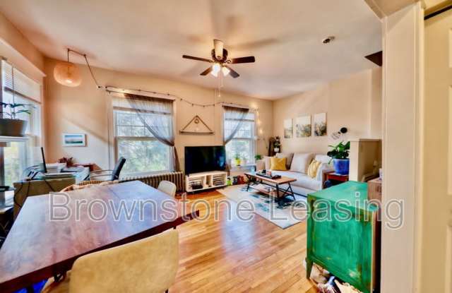 1124 N Emerson St photos photos