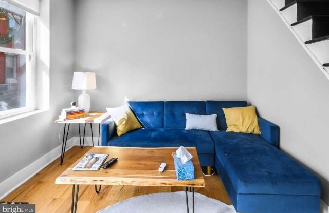 441 E FLORA Street photos photos