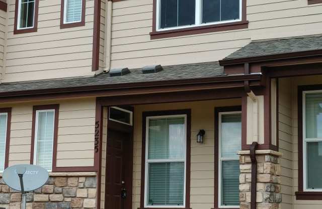 Stylish  Spacious 2BD Townhome in Stetson Ridge photos photos