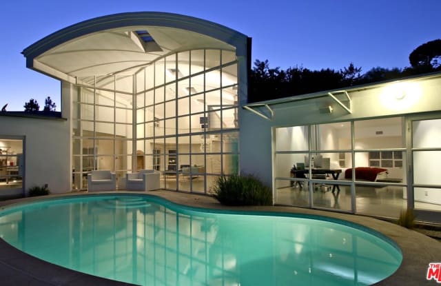 1641 WOODS Drive - 1641 N Woods Dr, Los Angeles, CA 90069