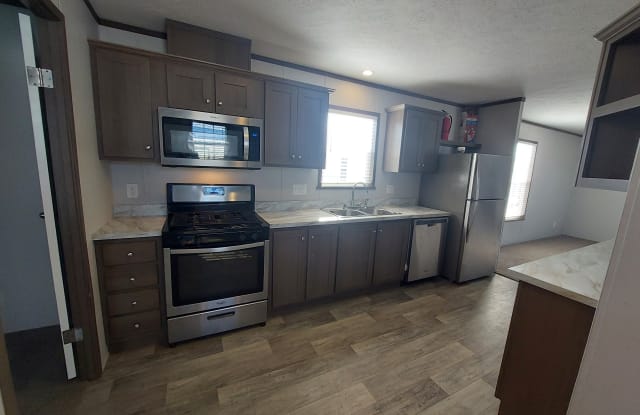 154 Friendly - 154 Friendly Street, Springfield, IL 62707