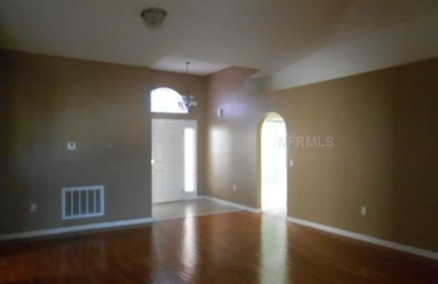 1809 Emily Dr Gallery 3