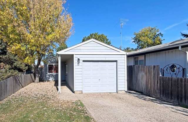 2727 Edison St. Gallery 2