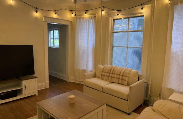1108 E 5th Street #1 Gallery 2