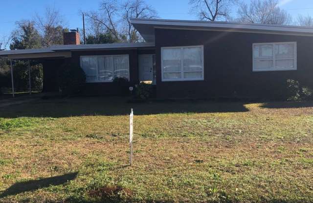 4 Bed / 2.5 Bath photos photos