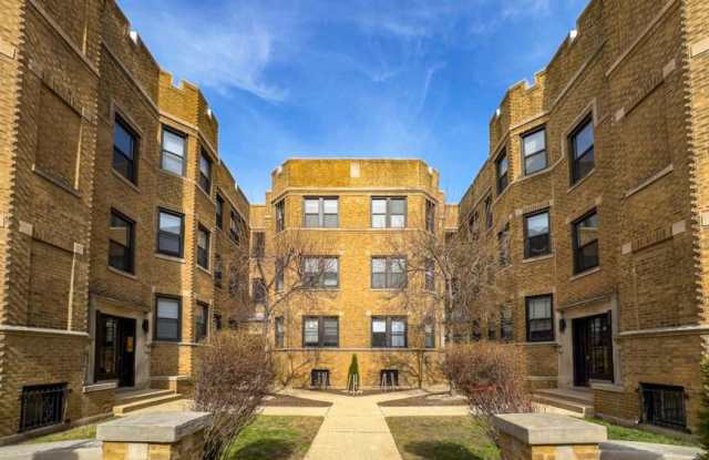 624 Stratford - 624 West Stratford Place, Chicago, IL 60657