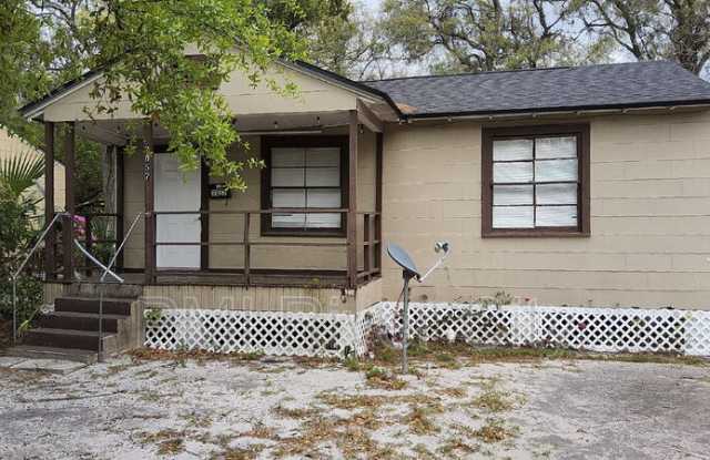 2057 Brackland St photos photos