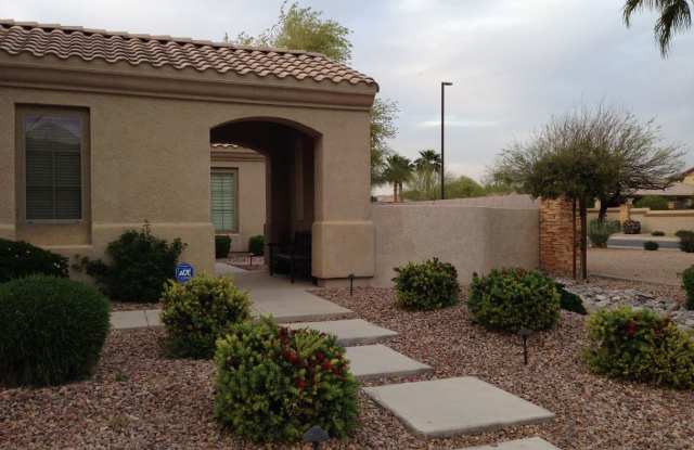 1274 E Kingbird Dr Gallery 2