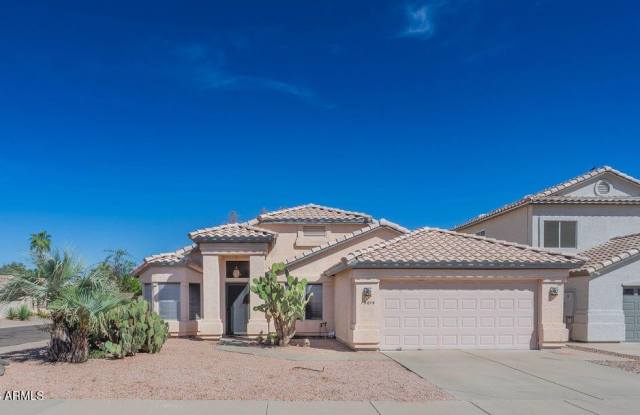 19015 N 25th Place photos photos