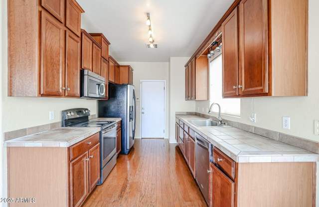 34920 N 31ST Avenue Gallery 2
