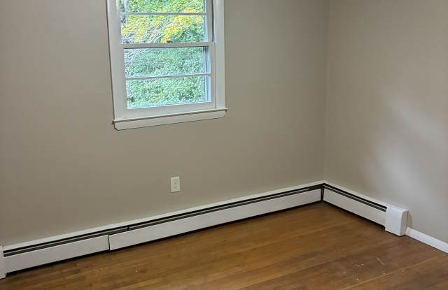 508 Plain Hill Road photos photos