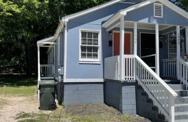 1 Bd 1 Ba Duplex - 1007 Tipton Street, Raleigh, NC 27610