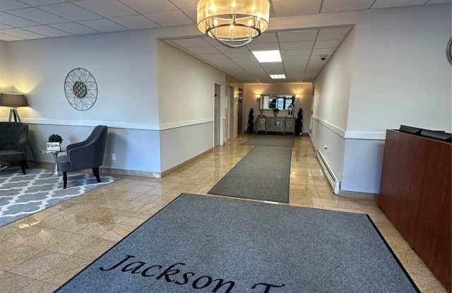 101 Jackson Avenue photos photos