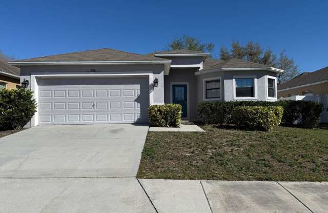 Spacious 4-Bedroom Home with New Flooring and Open Layout! - 206 Tower View Drive East, Haines City, FL 33844