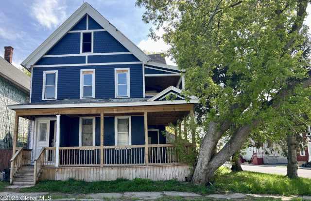 27 Milton Avenue unit: 1St Floor Apt- Unit 1 photos photos 27 Milton Avenue unit: 1St Floor Apt- Unit 1 photos photos