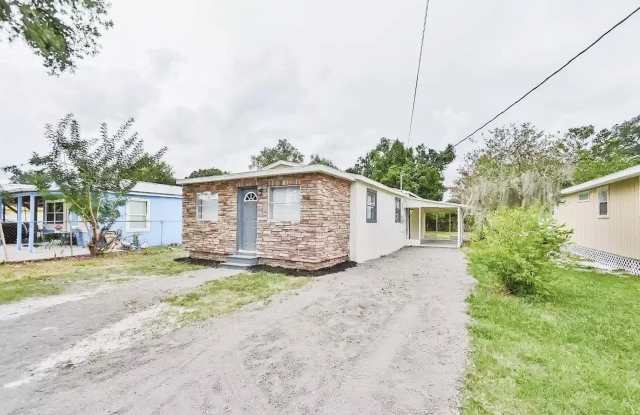 Charming Bungalow for rent in Lakeland photos photos