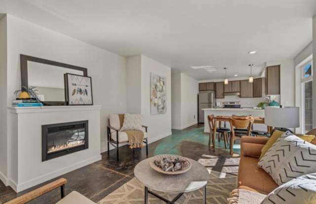 306 E Rr Ave photos photos