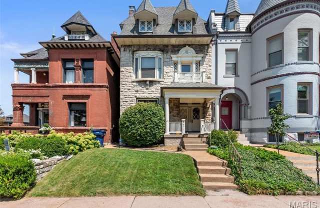 3671 Russell Boulevard - 3671 Russell Boulevard, St. Louis, MO 63110