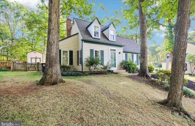 15465 GOLF CLUB Drive Gallery 2