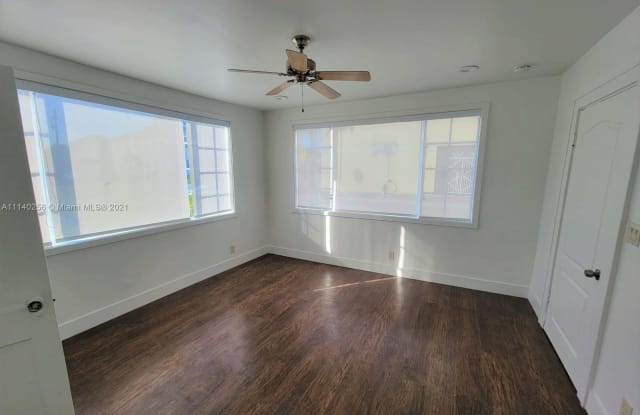 223 S 17th Ave - 223 S 17th Ave, Hollywood, FL 33020