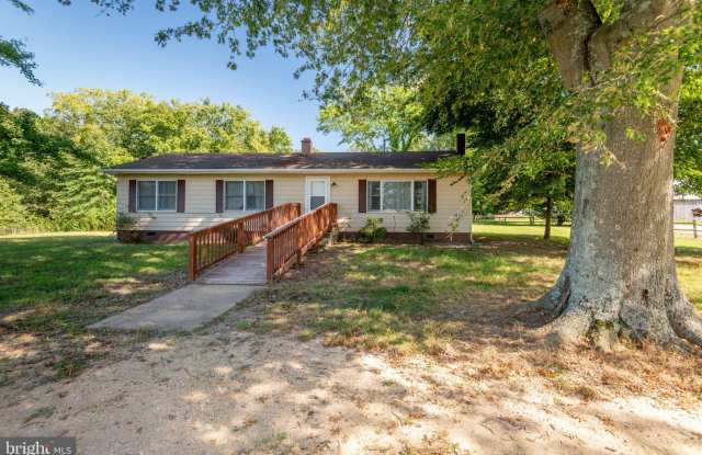 44141 TRANQUILITY FARM Lane Gallery 4
